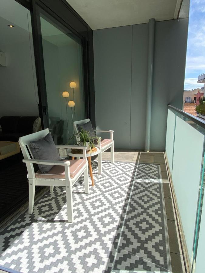 Modern Quiet 1 & 2 Bed Apt Opposite Albert Park Melbourne Exterior foto